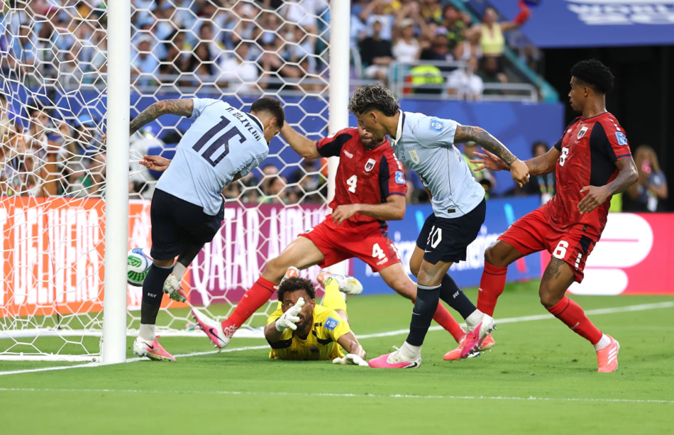 Uruguay vs Cabo Verde (05:00 - 22/06)